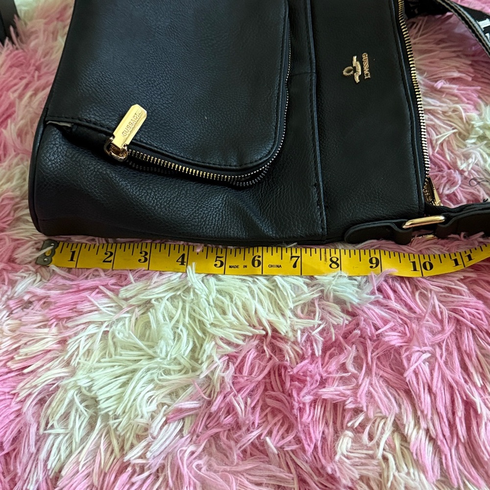 Gussaci Black Crossbody Bag - Picture 10 of 11